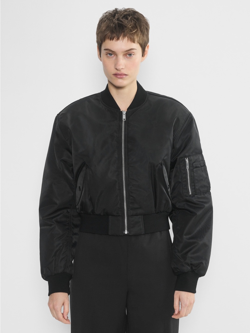 NWOT Aritzia Black Cropped Bomber Jacket